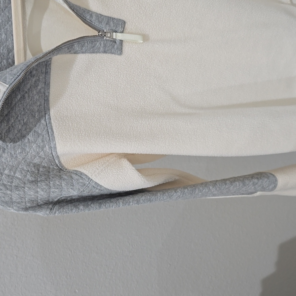 Vineyard Vines Women's Cream Grey Quilted Fleece Pullover Half Zip Womens XXS - Picture 7 of 14